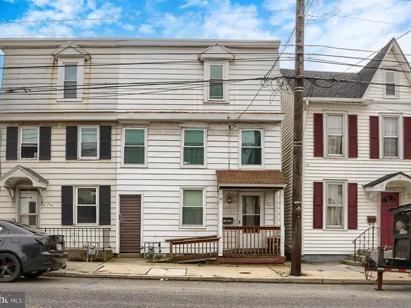 240 E Main St, Middletown, PA 17057