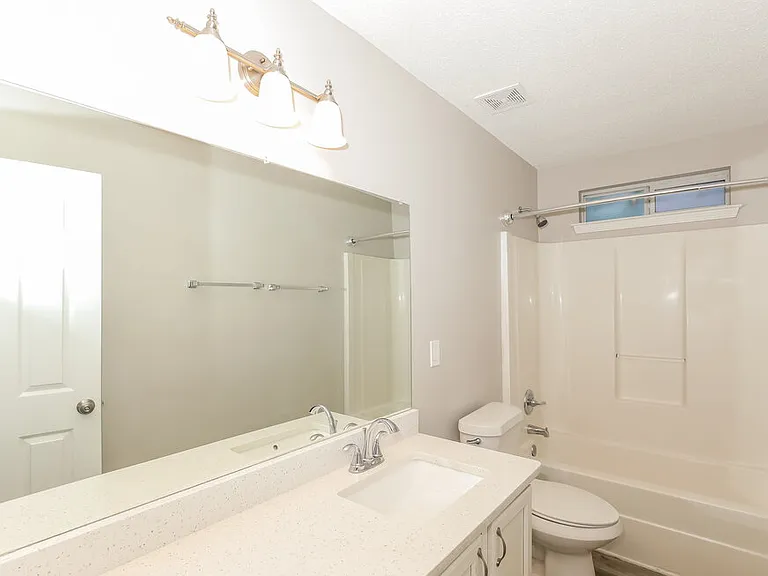5567 Katherine Village Dr — Photo 15