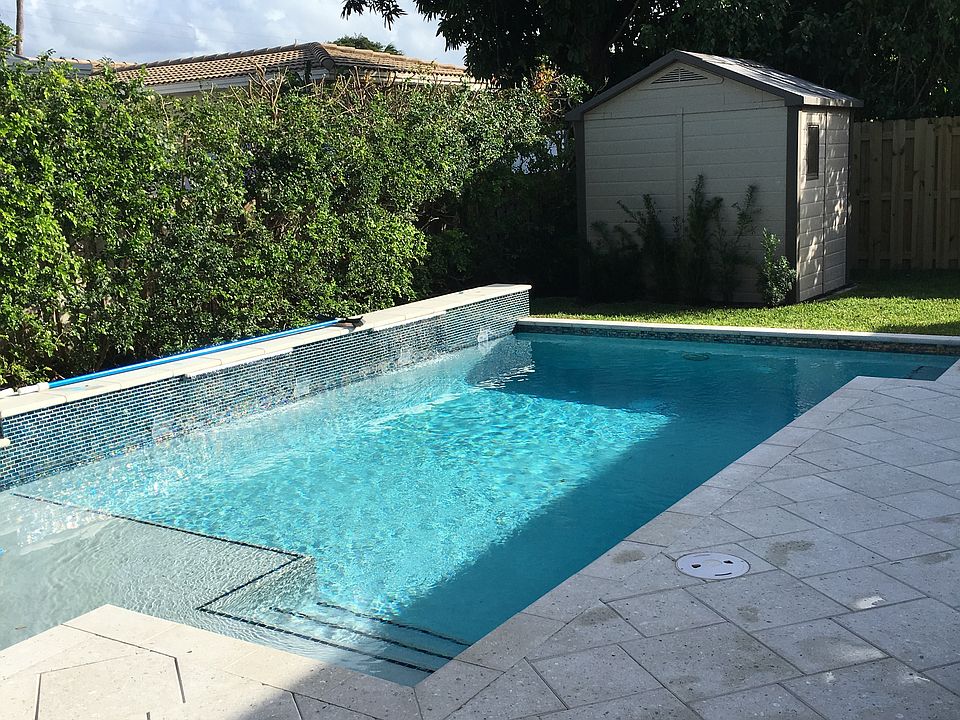 2nd image of 9533 Bay Dr