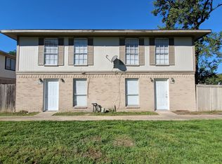 1960 Upland Dr, Houston, TX 77043