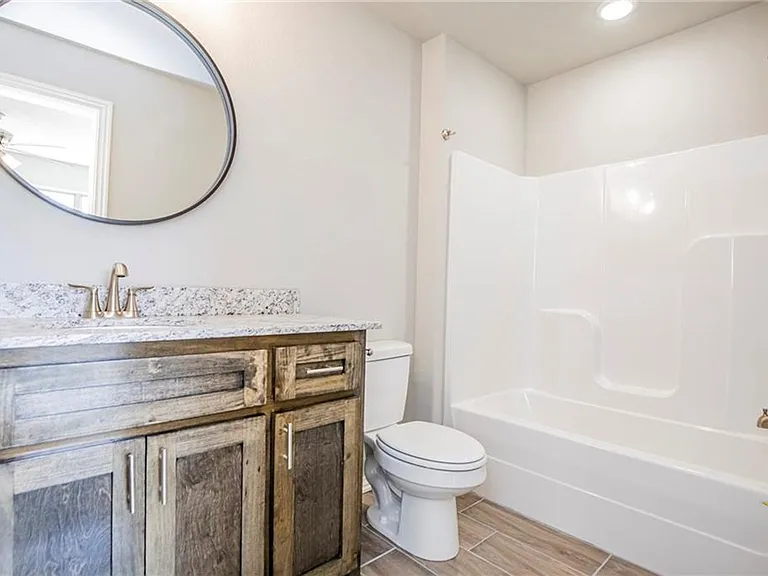 1903B Azlin Pl — Photo 15