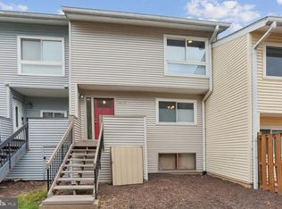 5802 Village Green Dr #1, Alexandria, VA 22309