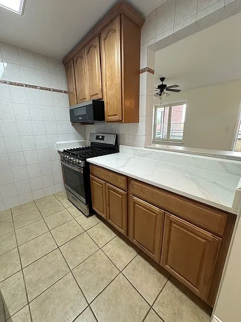 2 bed, $2,200 — Photo 2