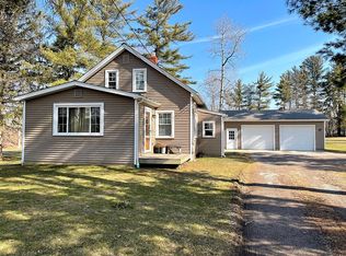 317 Claridon Rd, Chardon, OH 44024