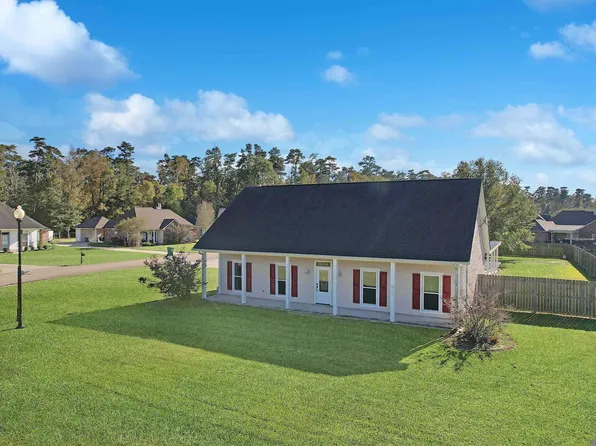 8178 Acadiana Ave, Denham Springs, LA 70706