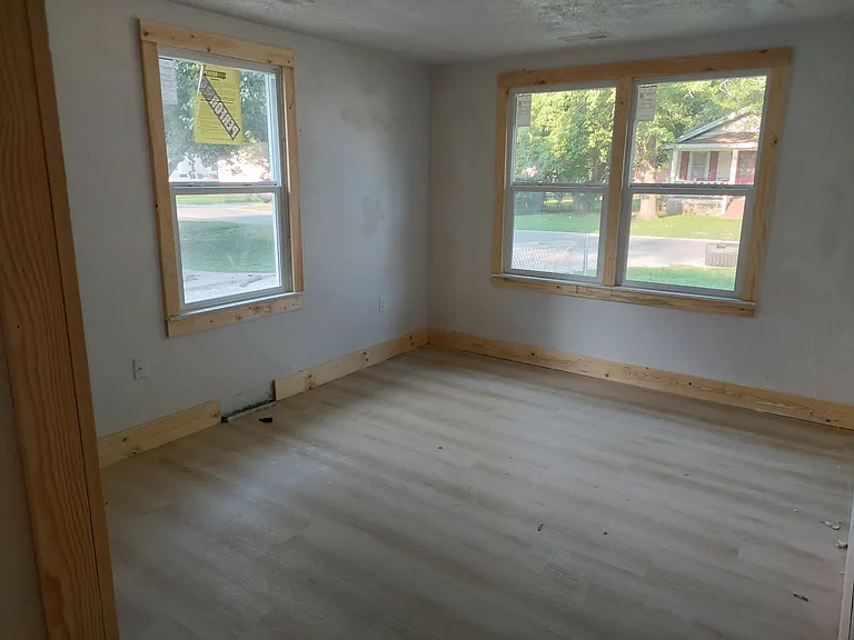 213 Magnolia Dr — Photo 10