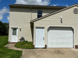 221 Coulter St, Creston, OH 44217