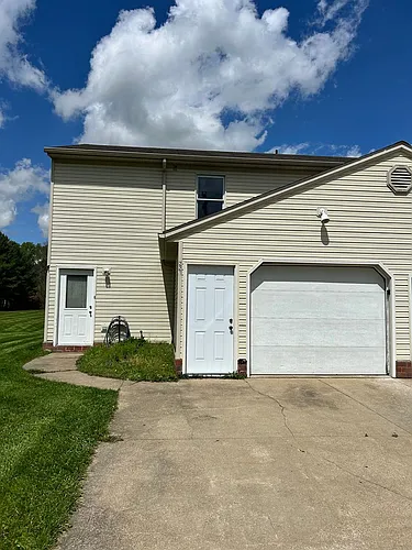 221 Coulter St Photo 1