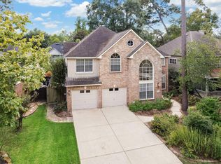 15 Redland Pl, Spring, TX 77382