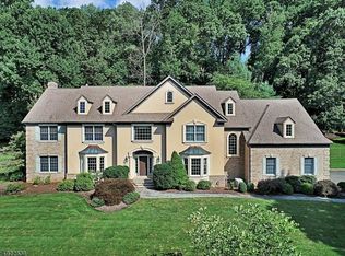 5 Cotswold Ln, Warren, NJ 07059