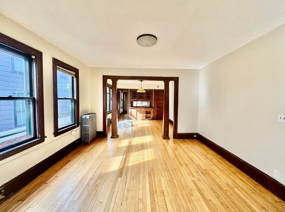 2 bed, 1122 sqft, $1,750 — Photo 2