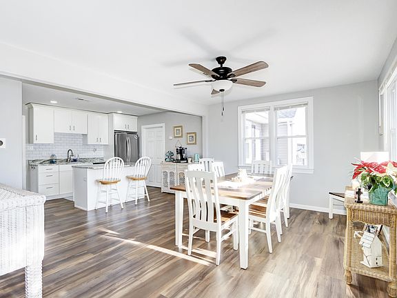 5th image of 643 Town Bank Rd N