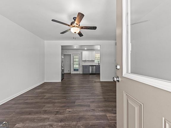 4th image of 108 Winter Hill Dr
