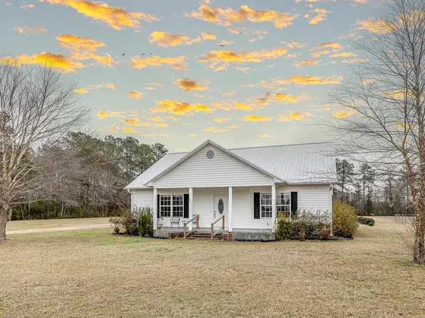 1771 Southern Crest Dr., Loris, SC 29569
