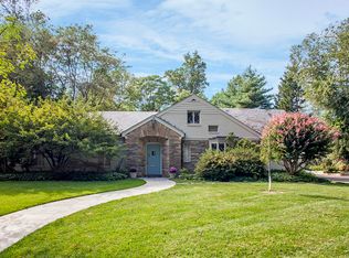 7400 Glenbrook Rd, Bethesda, MD 20814