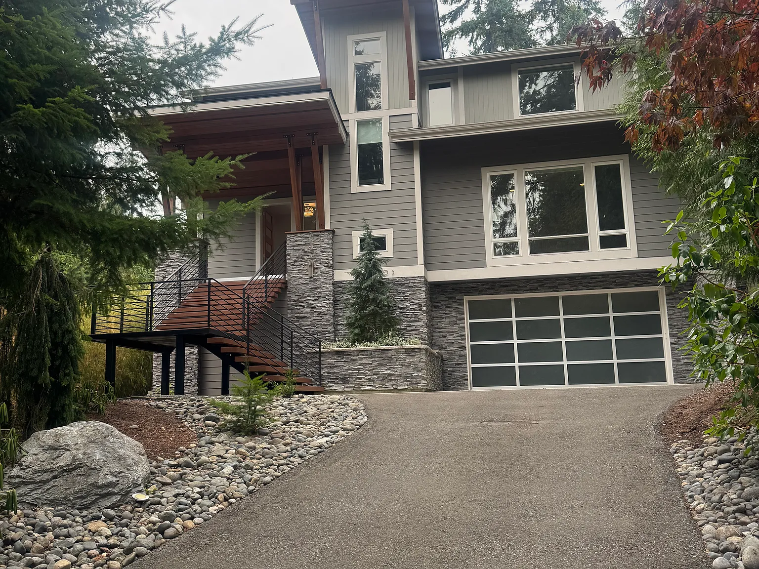 4 bed, 3180 sqft, $6,395 — Photo 1