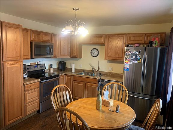 4th image of 1502 Sanchez Court