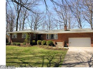 6014 Mayfair Ln, Alexandria, VA 22310