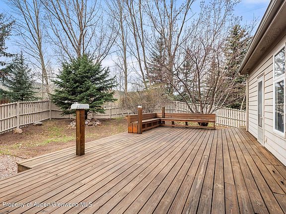 5th image of 138 Dakota Meadows Dr