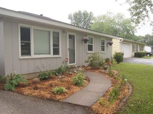 702-1 Eagle Creek Rd, Valparaiso, IN 46385