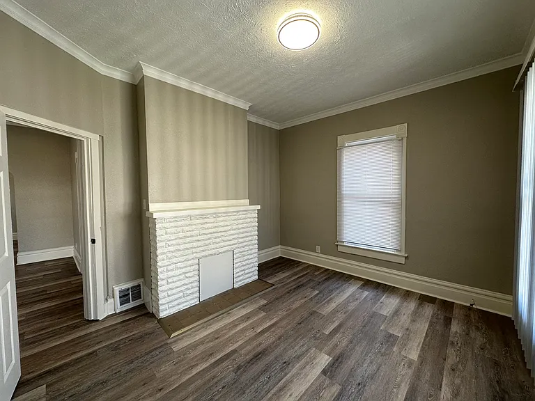 314 E Archer Ave — Photo 10
