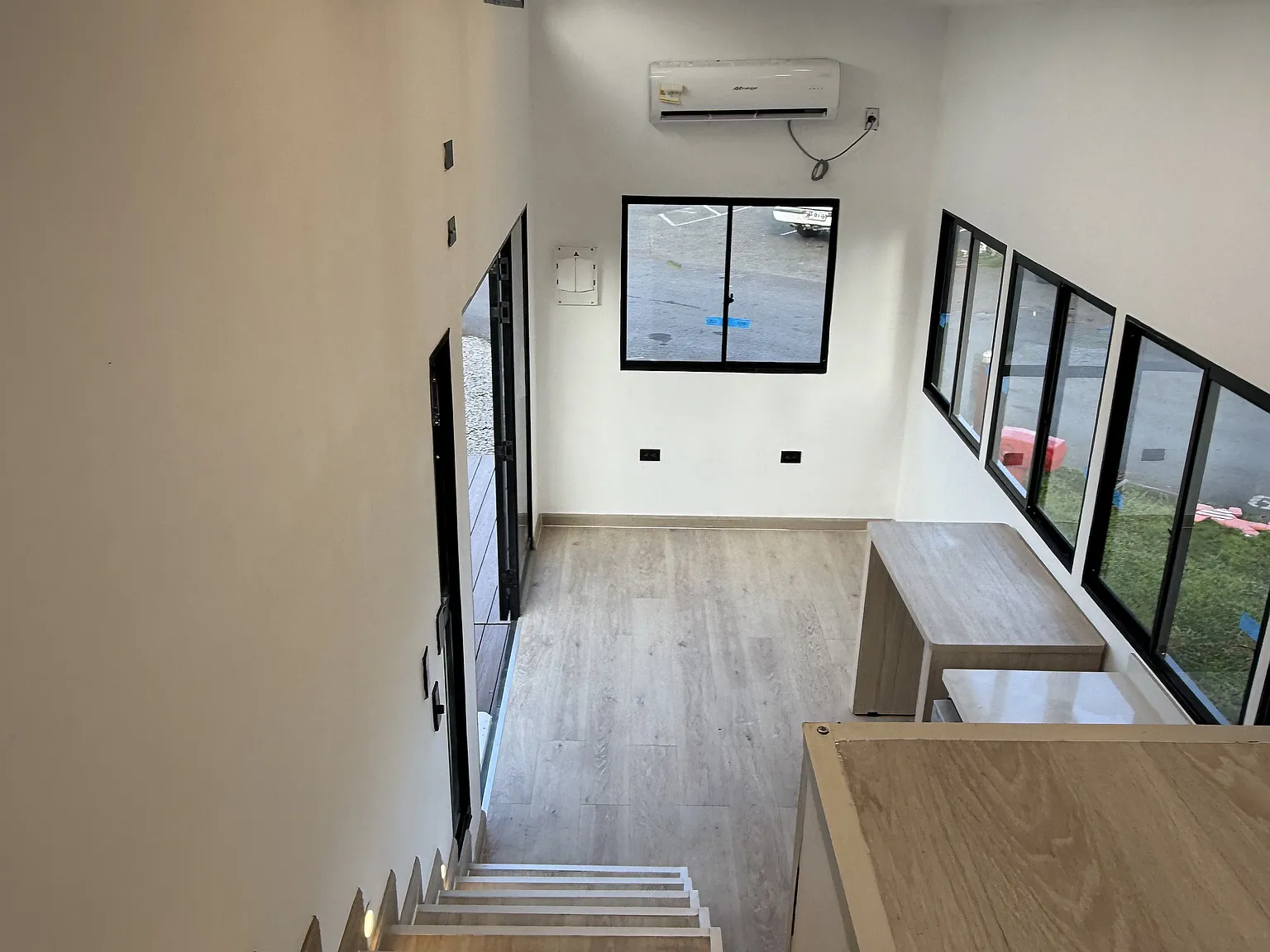 1 bed, 320 sqft, $1,790 — Photo 3