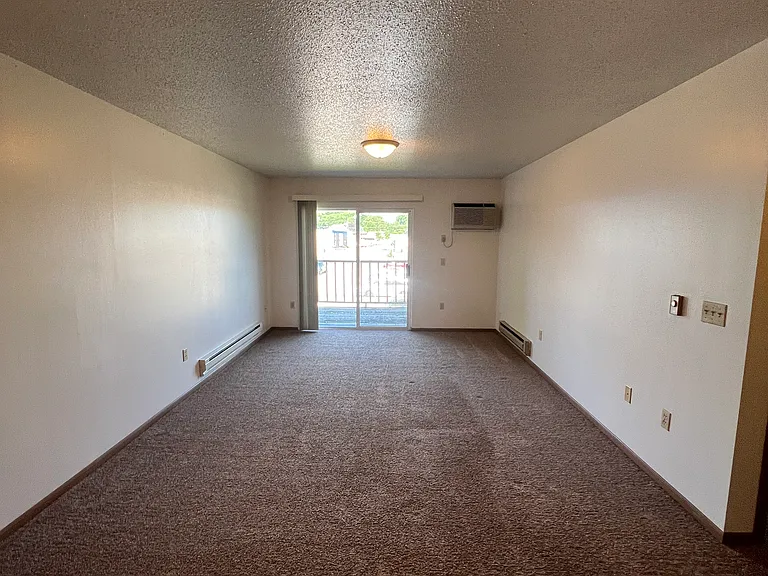 625 Amy Dr #12 — Photo 7