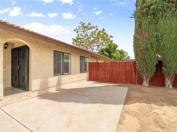 13333 5th Pl, Yucaipa, CA 92399