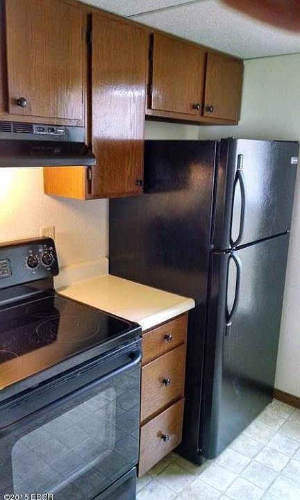 1st image of 612 E Campus Dr APT C5