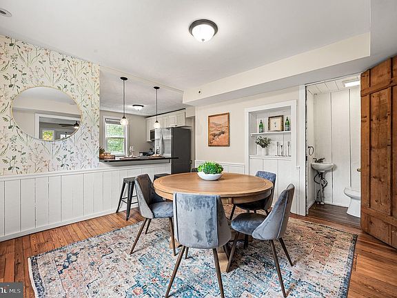 4th image of 312 Dartmouth Ave