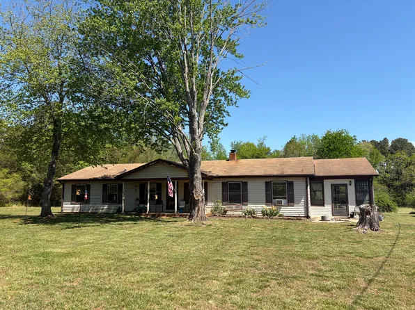 11679 Highway 47, Chase City, VA 23924