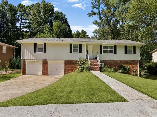 1563 Greenwood Dr, Norcross, GA 30093
