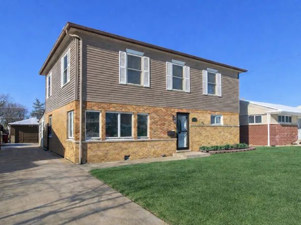 8300 N Harlem Ave, Niles, IL 60714