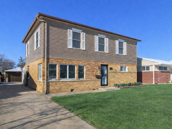 8300 N Harlem Ave, Niles, IL 60714