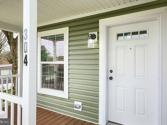 5th image of 304 Landola Ave