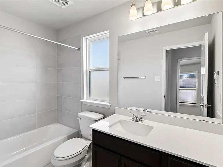 5613 Respinto Dr — Photo 14