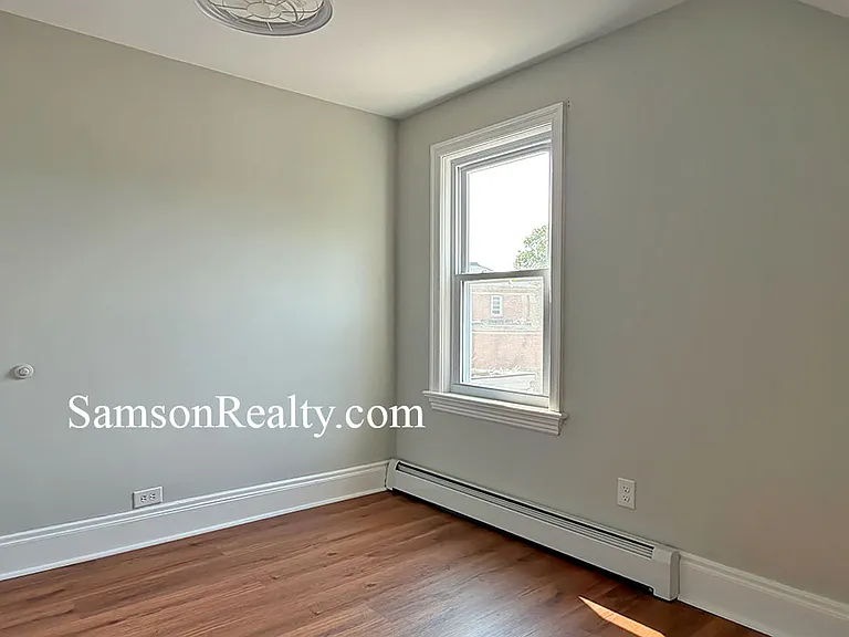 95 Taunton Ave #2 — Photo 12