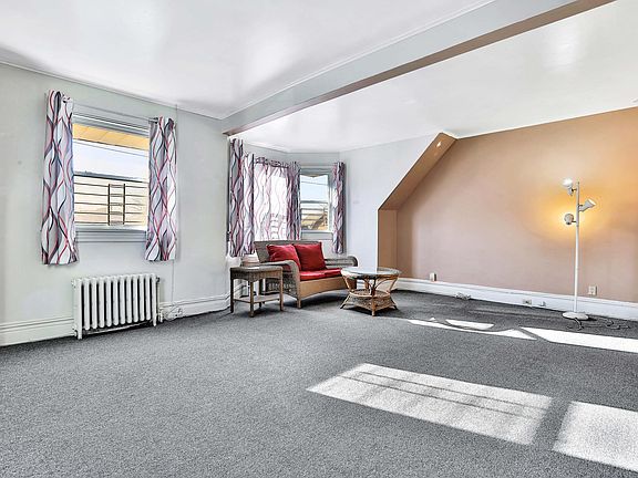 2nd image of 215 N 7th Ave #2