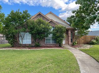 4618 Hunters Ridge Dr, Sachse, TX 75048