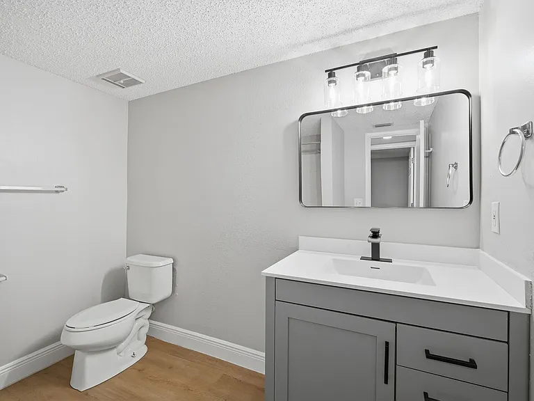 12287 Armenia Gables Cir — Photo 12