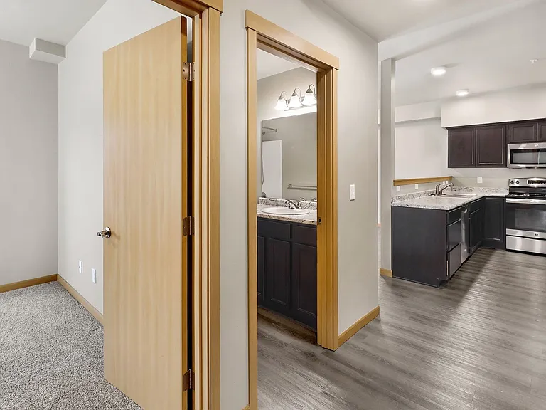 Tremezzo Apartments — Photo 120