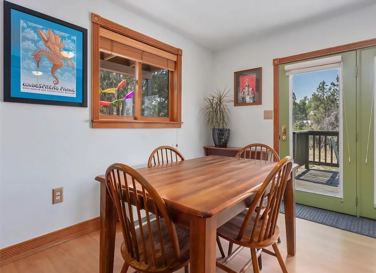 1 bed, 2310 sqft, $1,500 — Photo 3