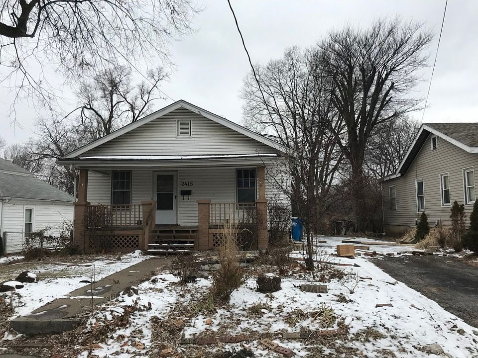 2nd image of 2415 Hood Ave