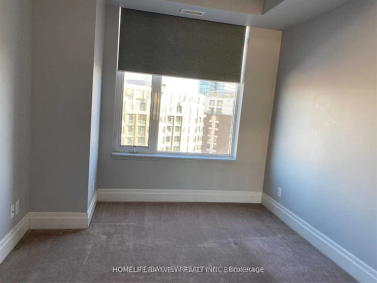 111 Upper Duke Cres #1007 — Photo 8
