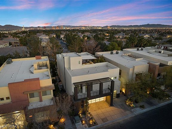2nd image of 2656 Mystere Ct