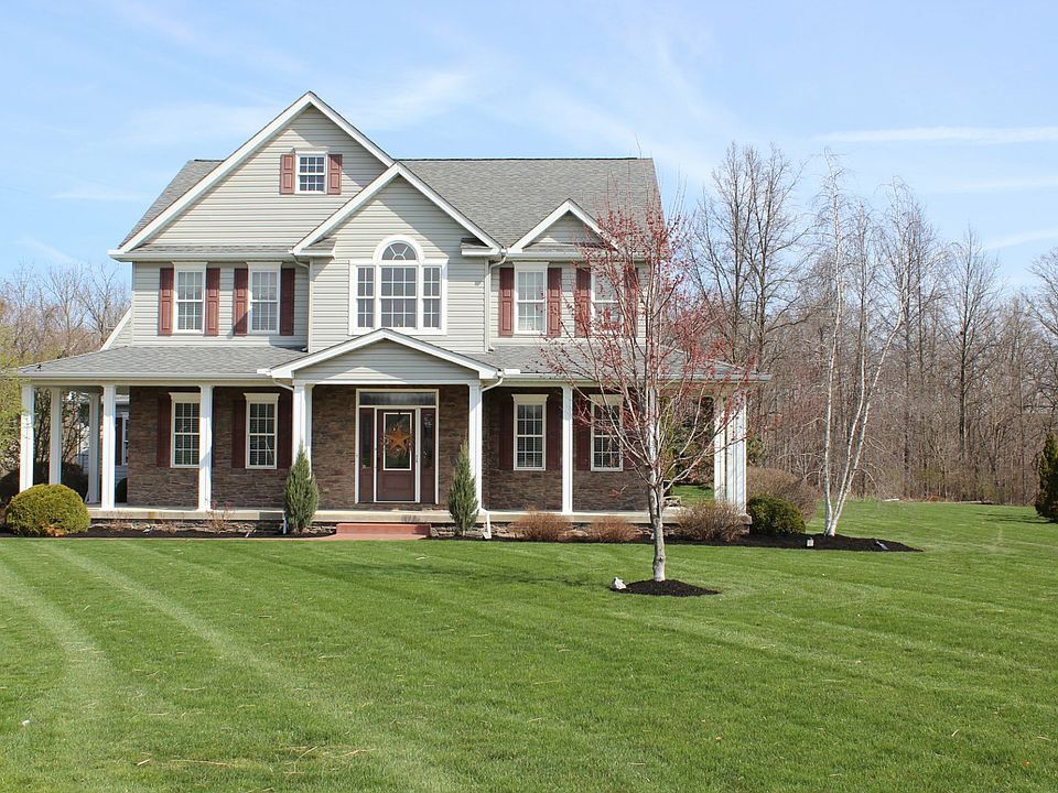 2nd image of 41315 Dent Ct