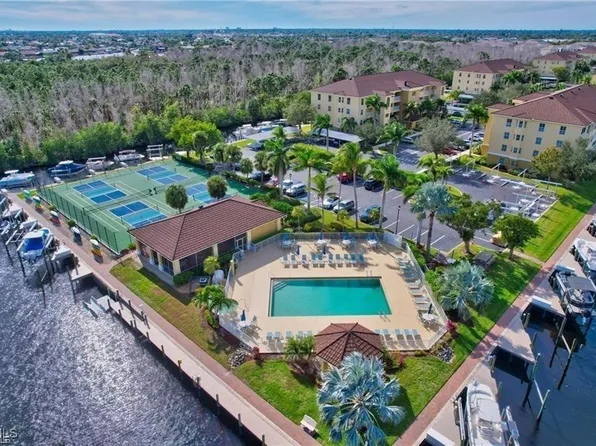 1781 Four Mile Cove Pkwy Unit 111, Cape Coral, FL 33990