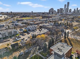 11019 107th St NW #405, Edmonton, AB T5H2Z6