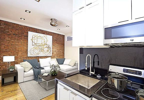 3rd image of 601 Hudson St #3