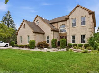 45478 Muirfield Dr, Canton, MI 48188